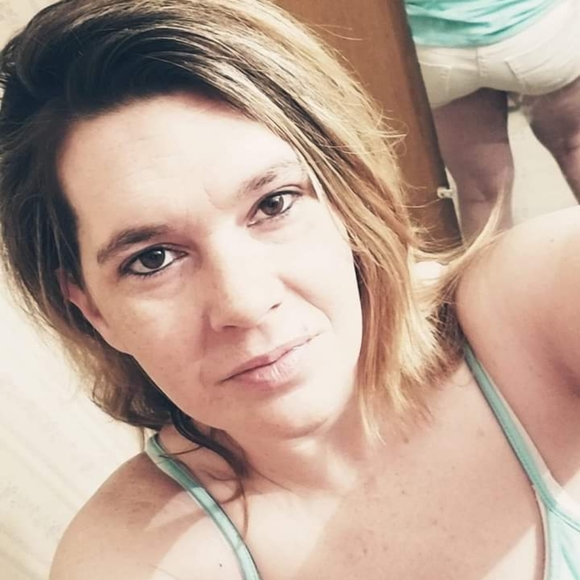 Meet your Posher, Christina - Picture 5 of 7